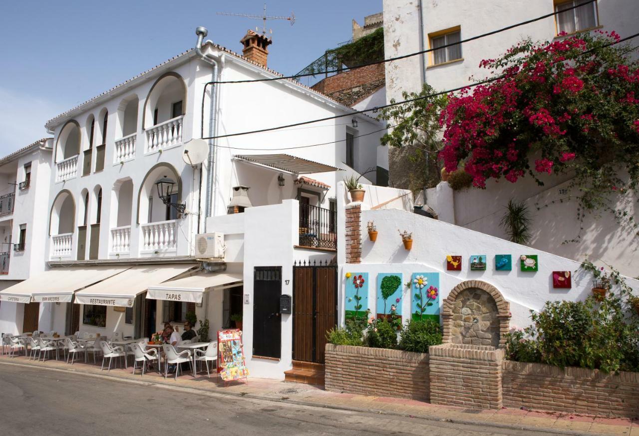 La Marikilla Apartment Jubrique Exterior foto
